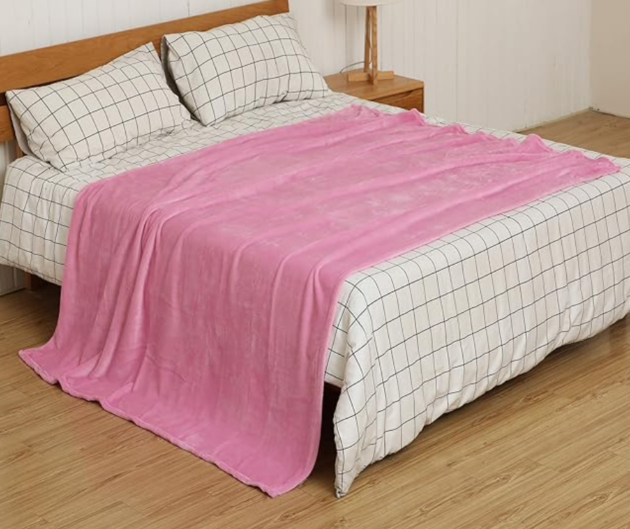 LYA Kuscheldecke Premium 150x200cm (verschiedene Farben)